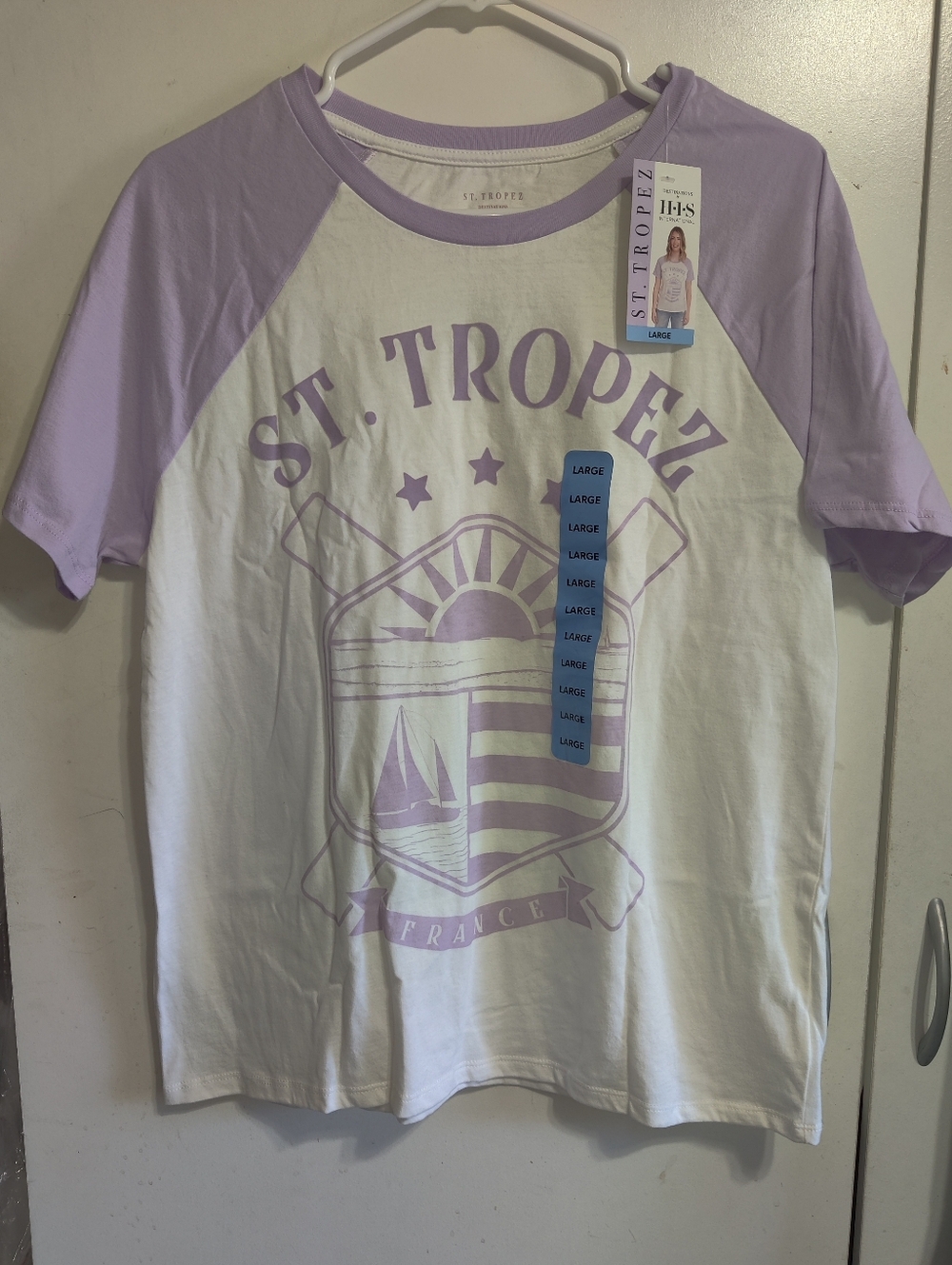 NWT St. Tropez Graphic Tee